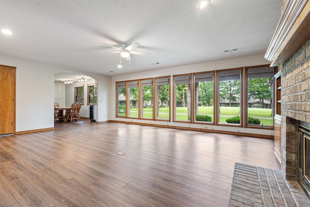 Unit 8 Holiday Island - Residential