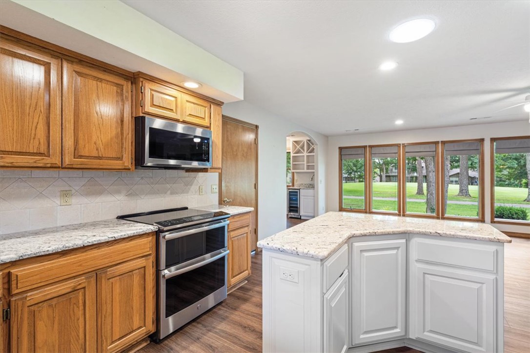 Unit 8 Holiday Island - Residential