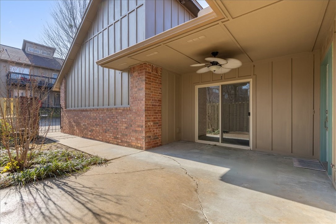Oak Park Condos - Residential