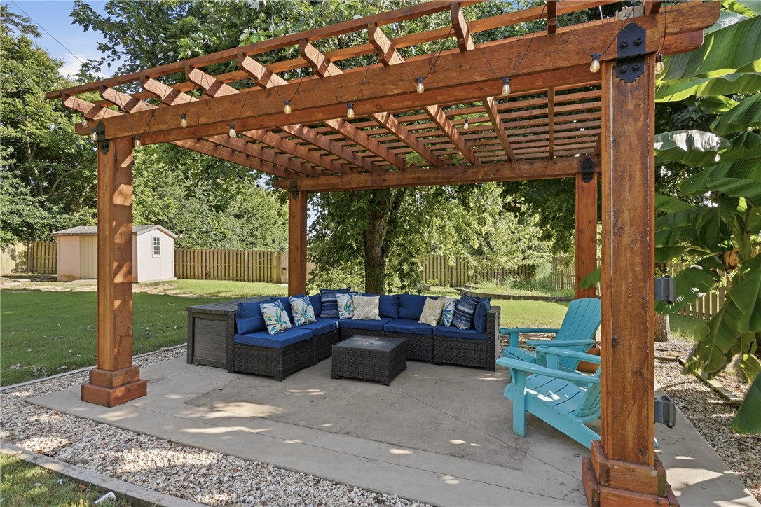 Pleasant Acres Ph 2 Rogers - Residential