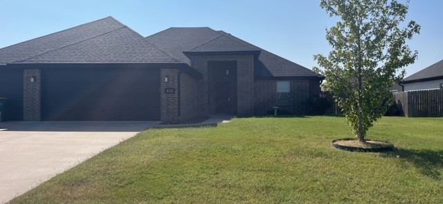 Beautiful, clean almost new 4 bedroom 2.5 bath, home located off of Don Tyson Pkwy. Lots of counter space in kitchen with a pantry. Nice open floor plan with a lot of light. Large walk in closet in primary bath suite. Covered back patio, large fenced in yard. 3 car garage with Epoxy concrete space galore! 24 hour notice for showings.