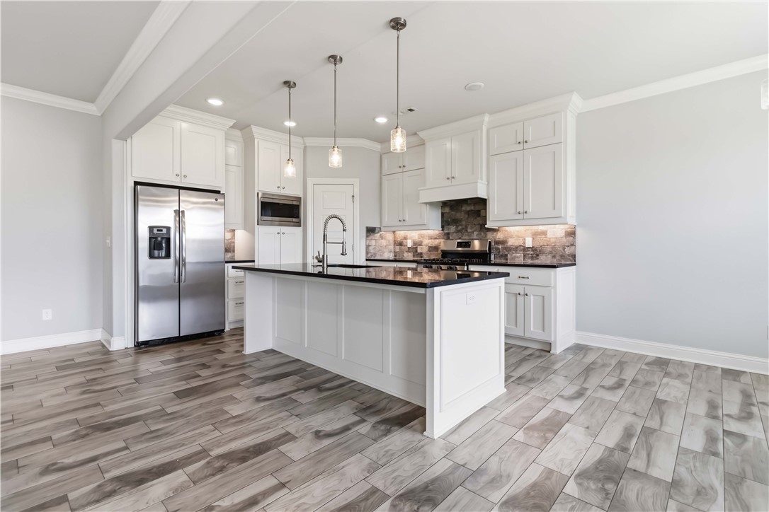 Ashmore Landing Sub Centerton - Residential Lease
