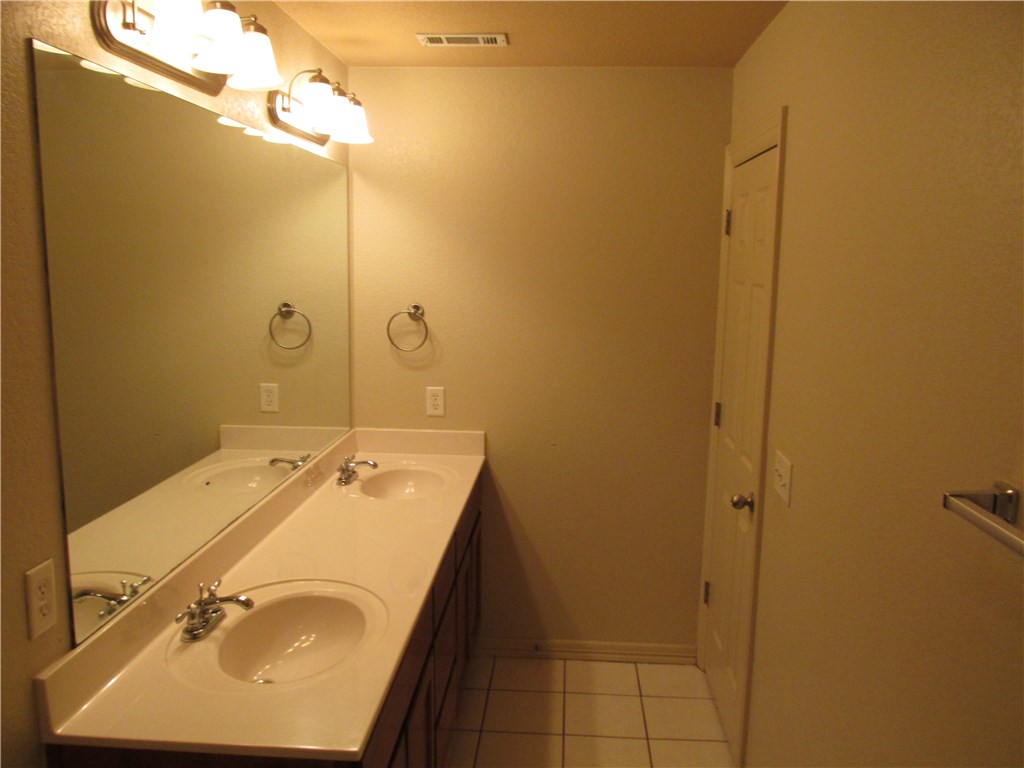 Spring Creek Park Springdale - Residential Lease