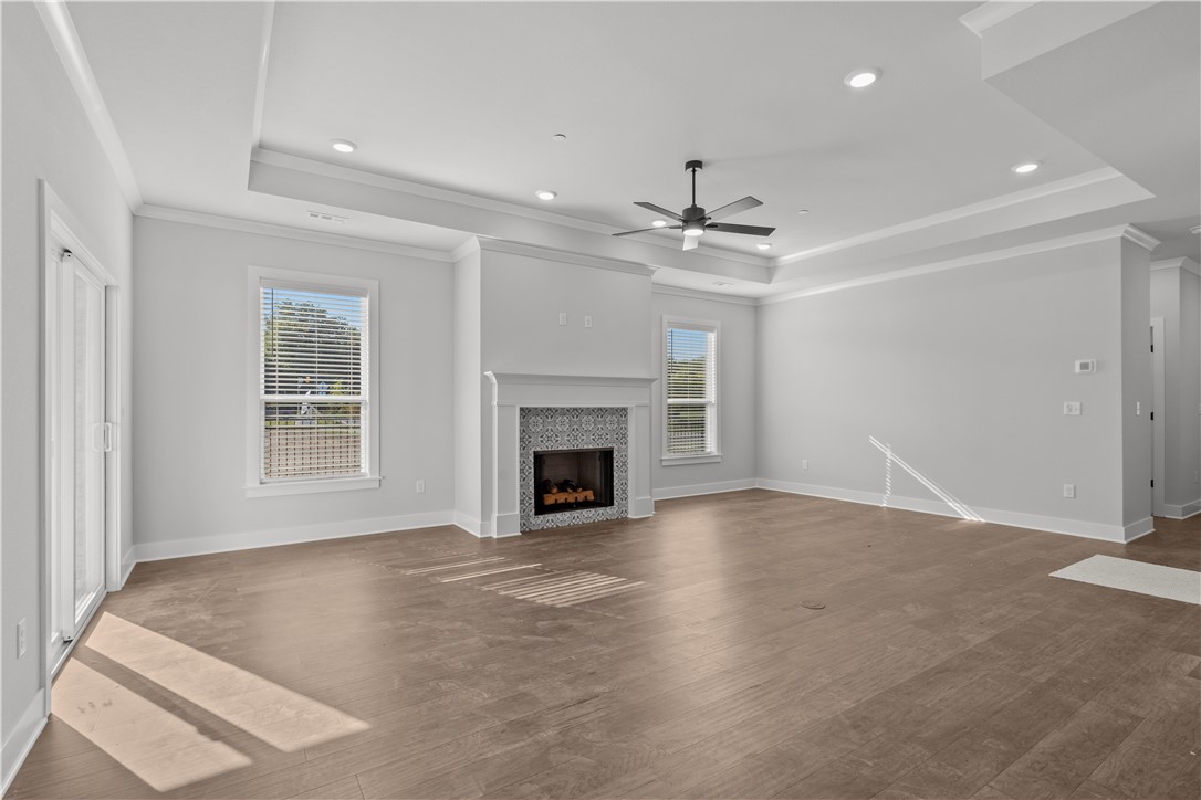 The Courtyards at Owl Creek - Residential