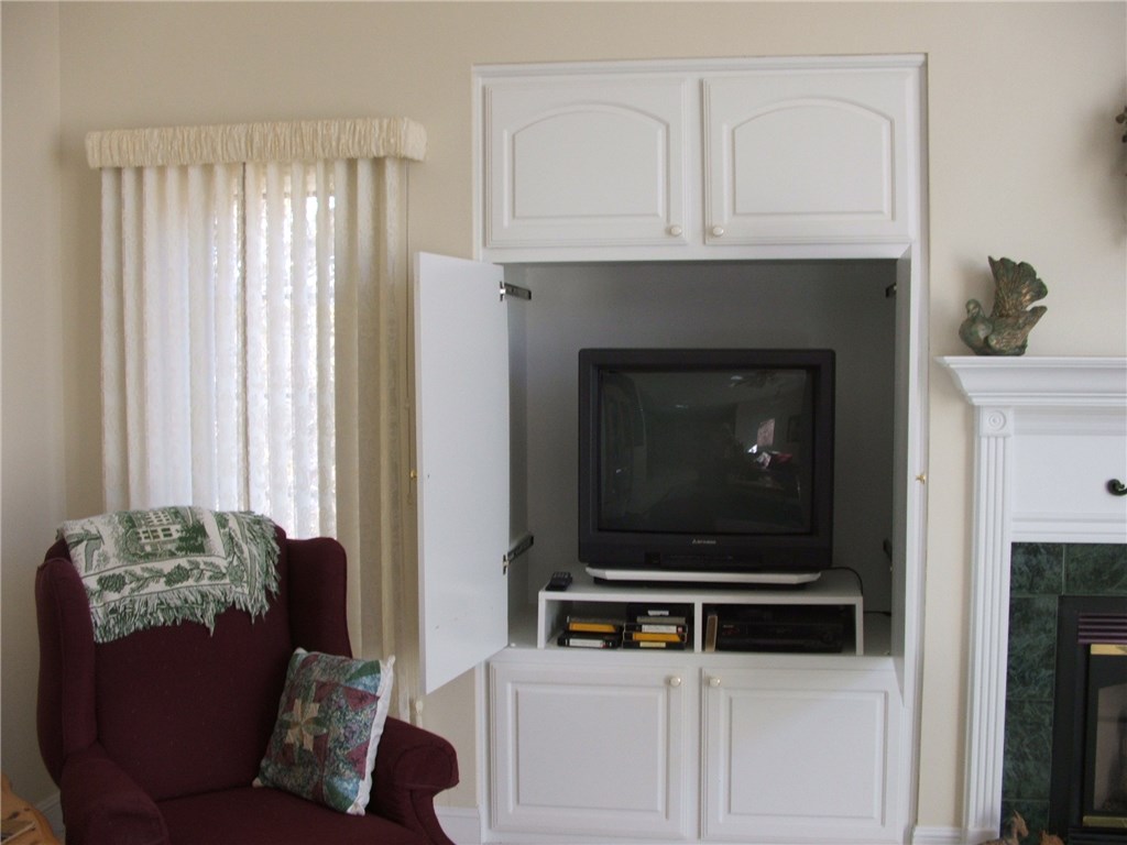 Kenwood Sub Bvv - Residential