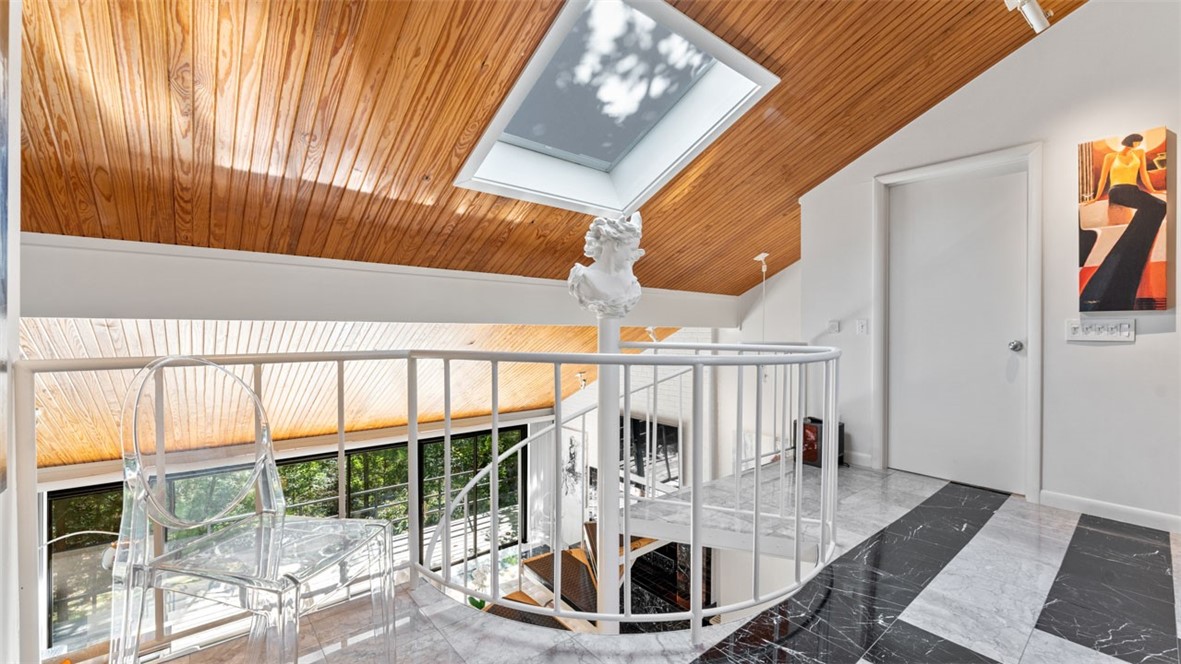 Tomlyn Valley - Residential