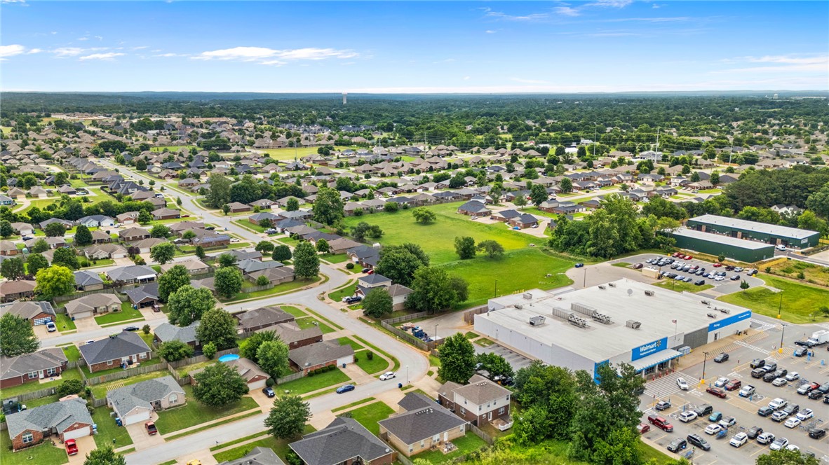 Carriage Square Sub Bentonville - Residential