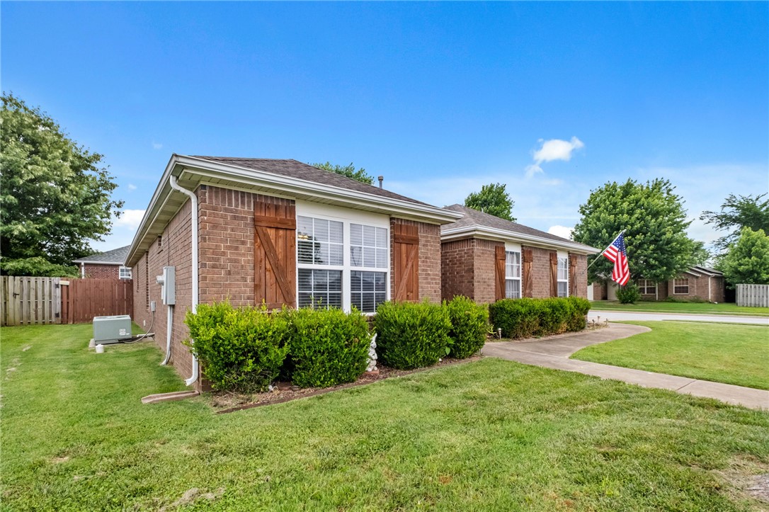 Carriage Square Sub Bentonville - Residential