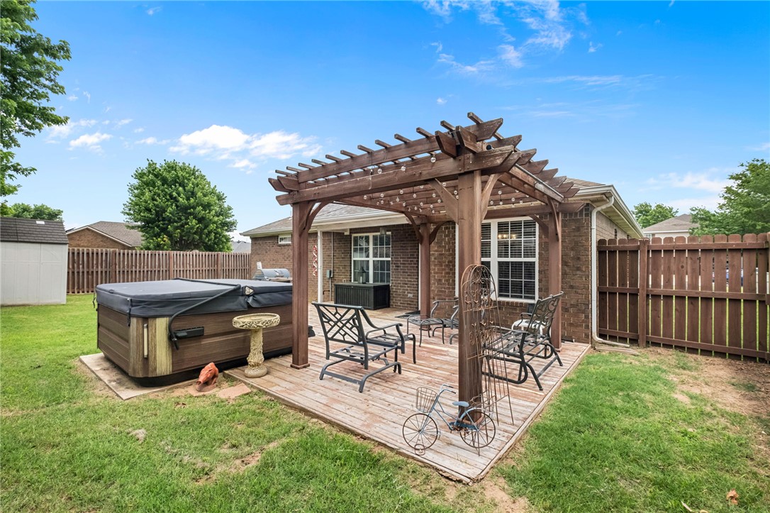 Carriage Square Sub Bentonville - Residential