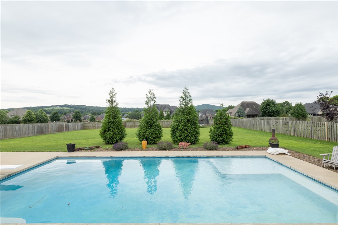 Waterford Estates At Hissom Ranch - Residential