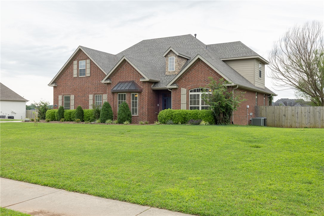 Waterford Estates At Hissom Ranch - Residential
