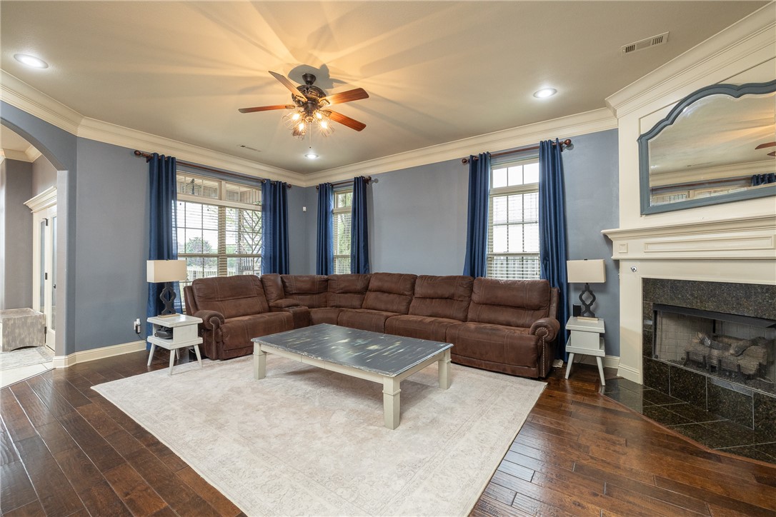 Waterford Estates At Hissom Ranch - Residential