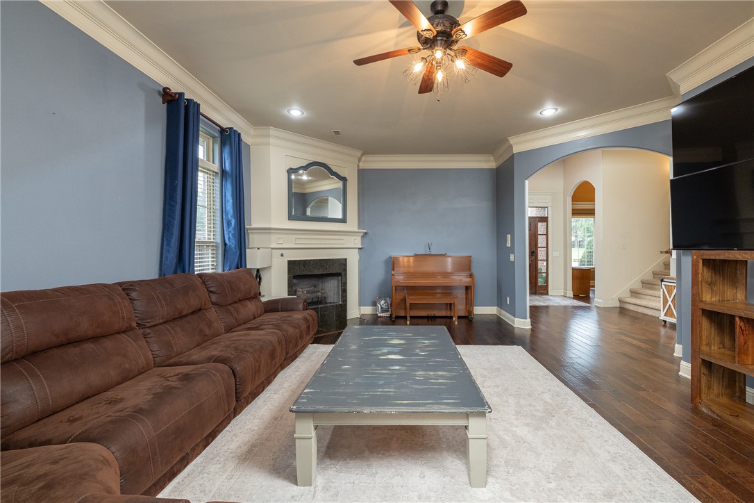 Waterford Estates At Hissom Ranch - Residential