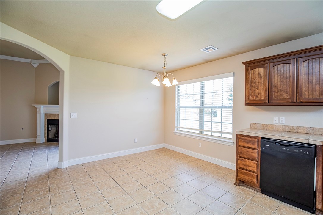 Meadow Wood Rogers - Residential