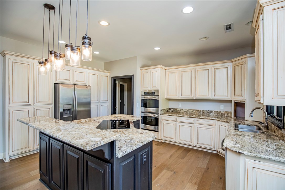 Glenbrook Sub Bentonville - Residential Lease