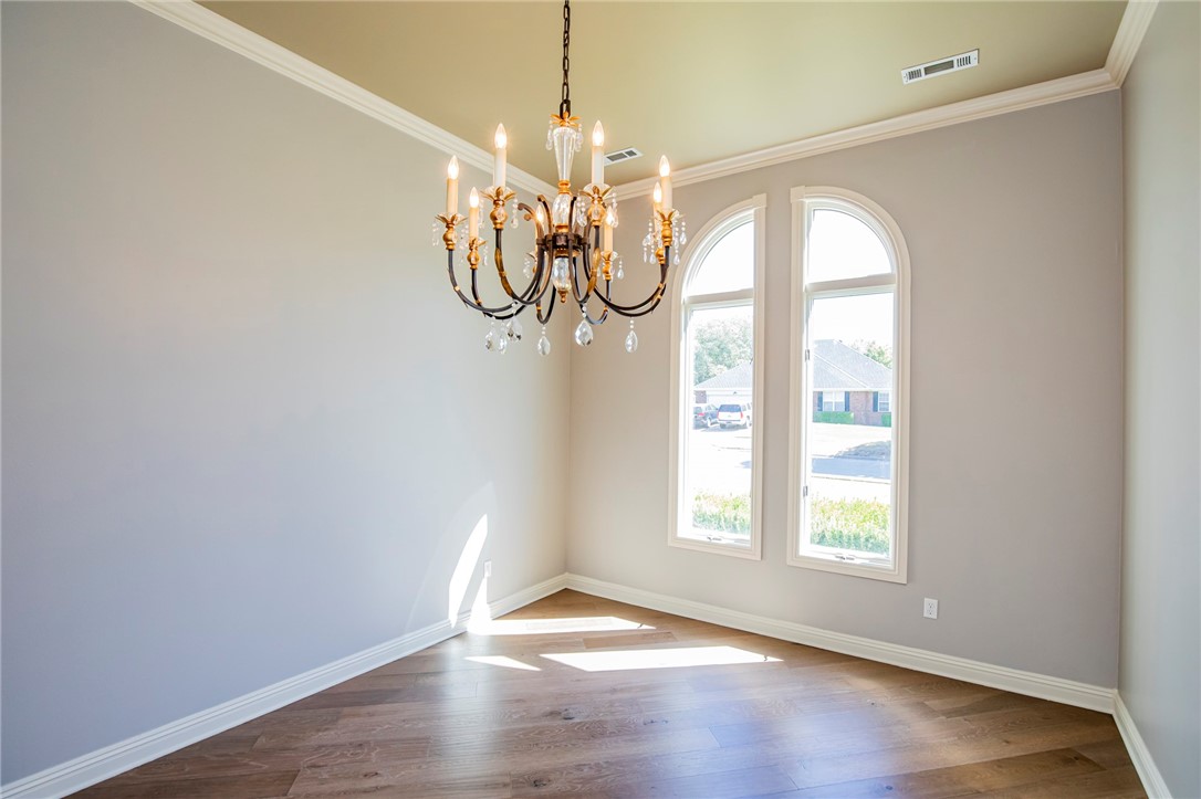 Glenbrook Sub Bentonville - Residential Lease