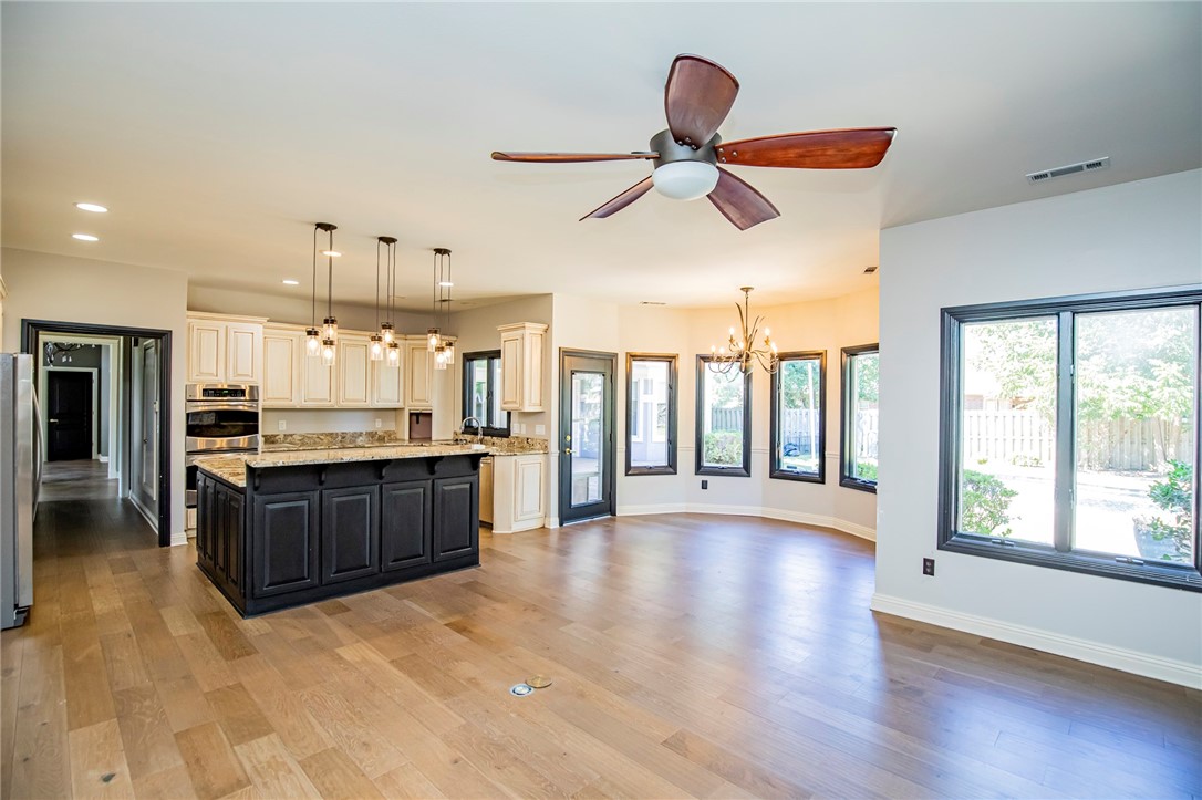 Glenbrook Sub Bentonville - Residential Lease