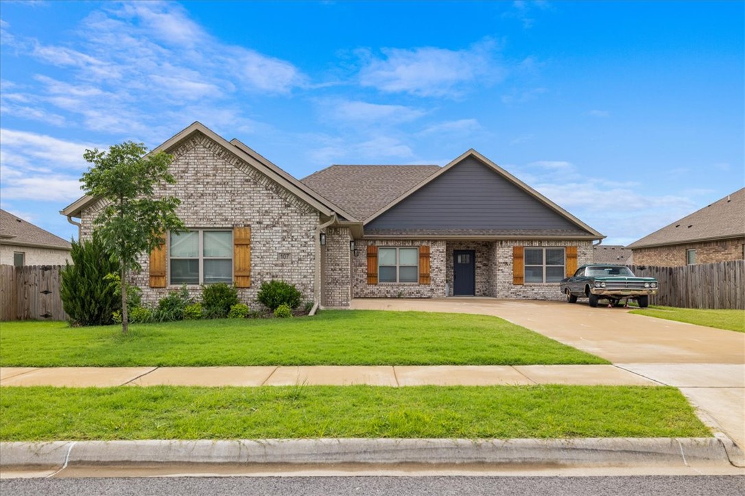 Welcome to this beautifully maintained 4 bed, 2 bath home in the heart of Farmington! Built in 2023, this move-in ready home features an open-concept layout, vaulted ceilings, stylish finishes, granite countertops, and a cozy fireplace. The spacious primary suite offers a tiled shower and great storage, while the large fenced backyard and covered patio are perfect for entertaining or relaxing. Conveniently located near parks, schools, walking trails, and shopping — this home is better than new and a must-see!