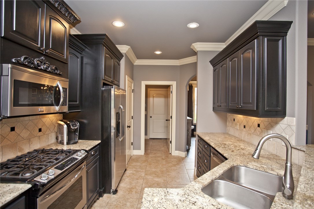 Lexington Sub Rogers - Residential
