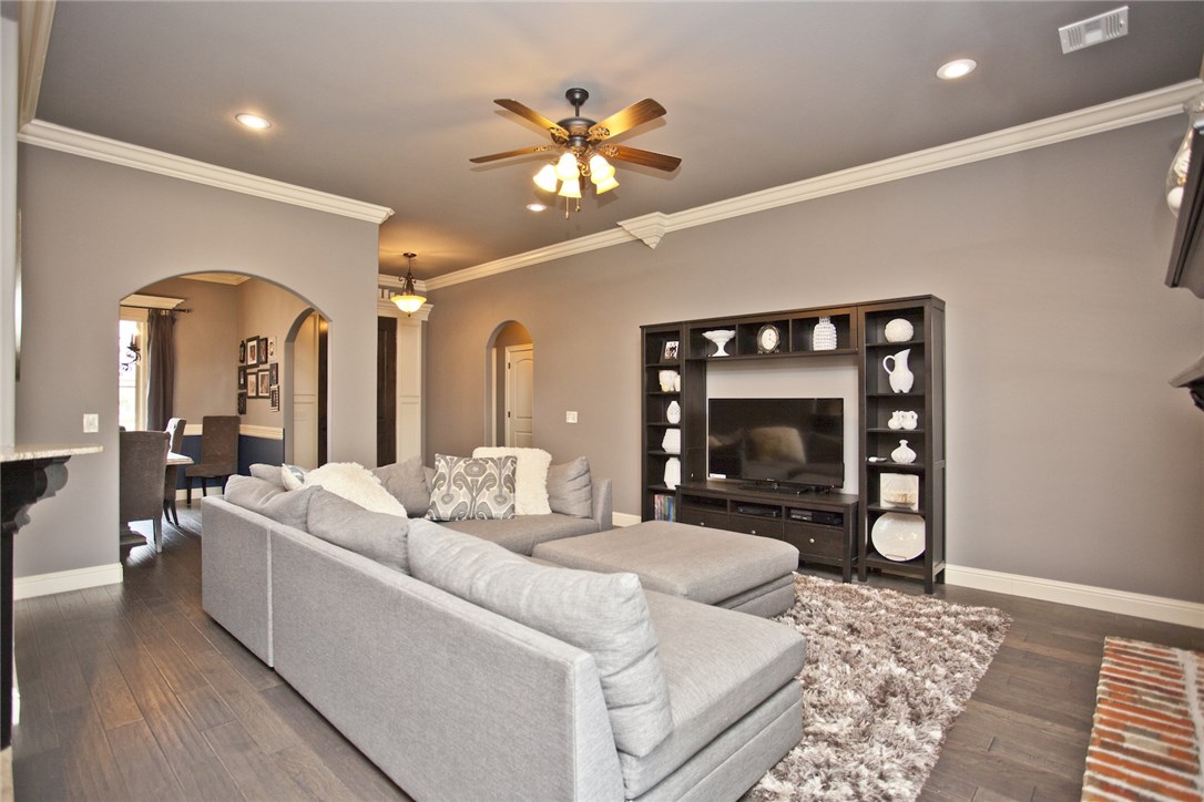 Lexington Sub Rogers - Residential
