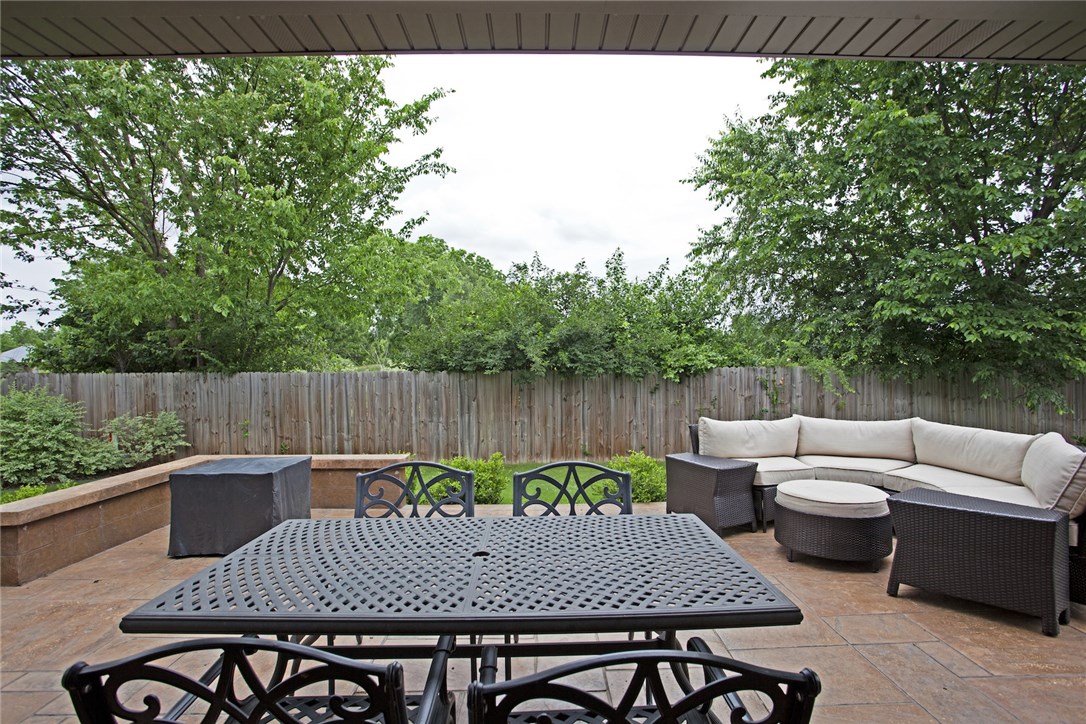 Lexington Sub Rogers - Residential