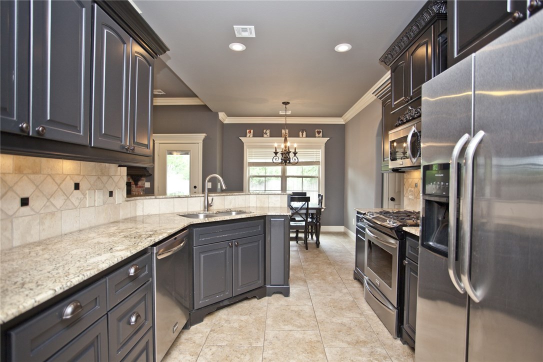 Lexington Sub Rogers - Residential