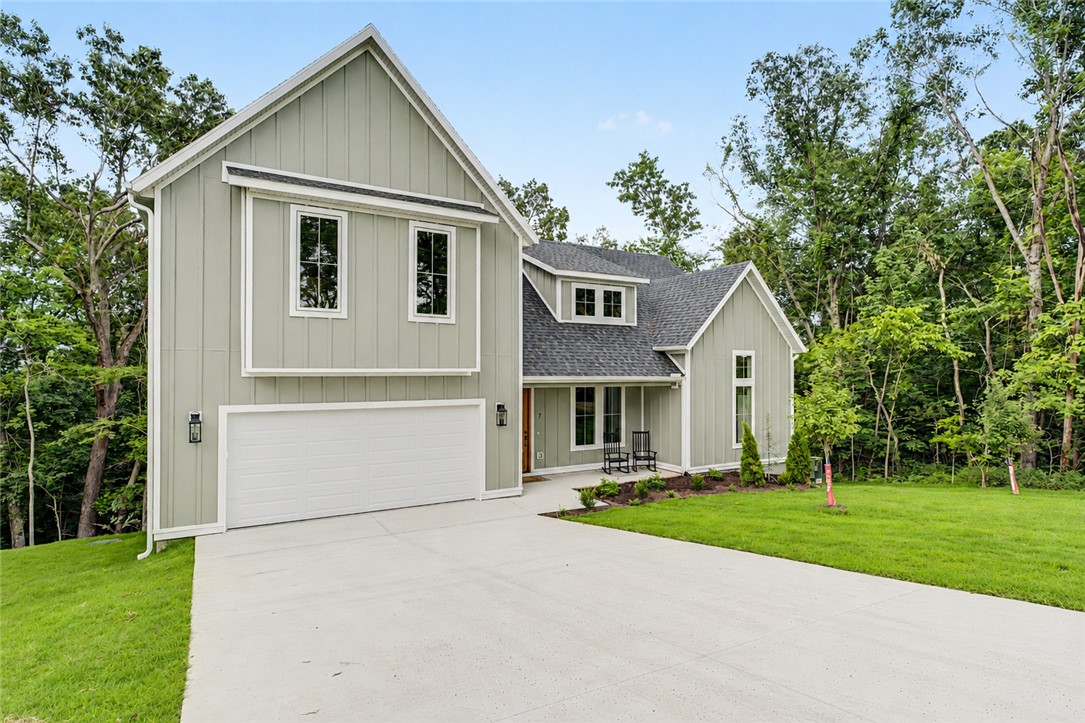 Lands End - Residential