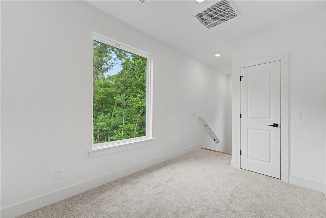 Lands End - Residential