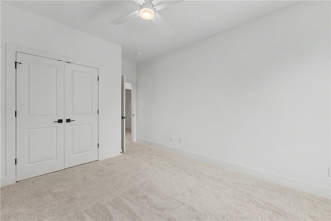 Lands End - Residential