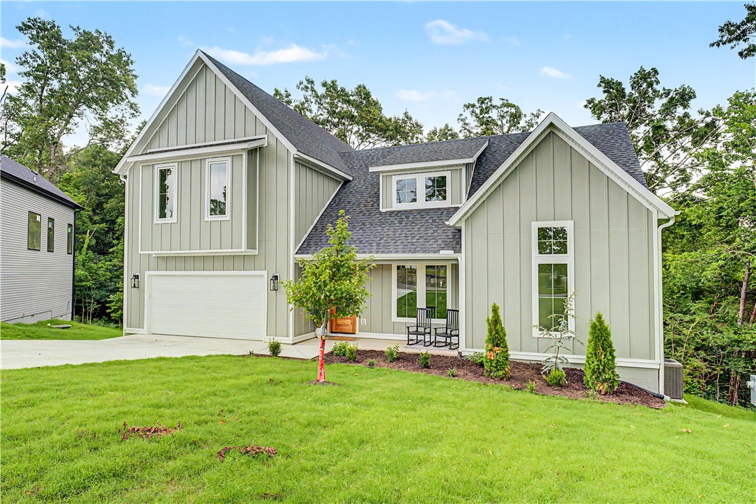 Lands End - Residential