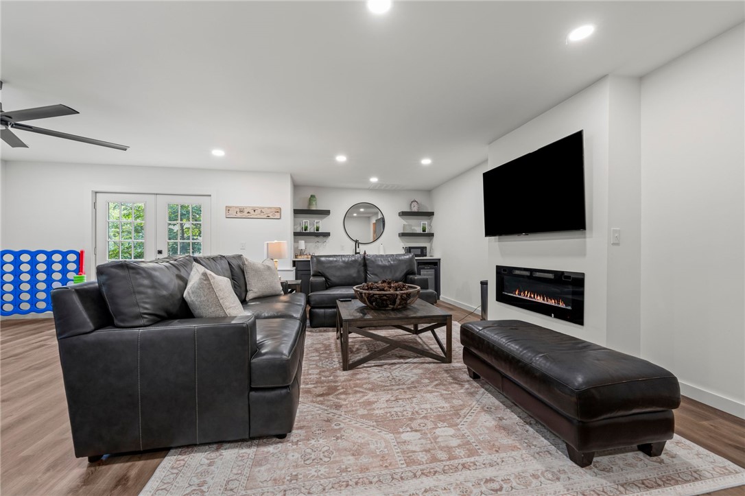 Dunvegan Sub Bvv - Residential