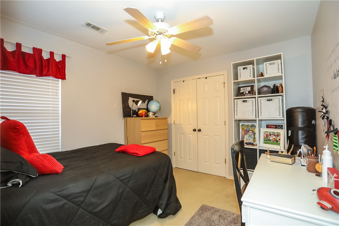 Standing Oaks - Residential