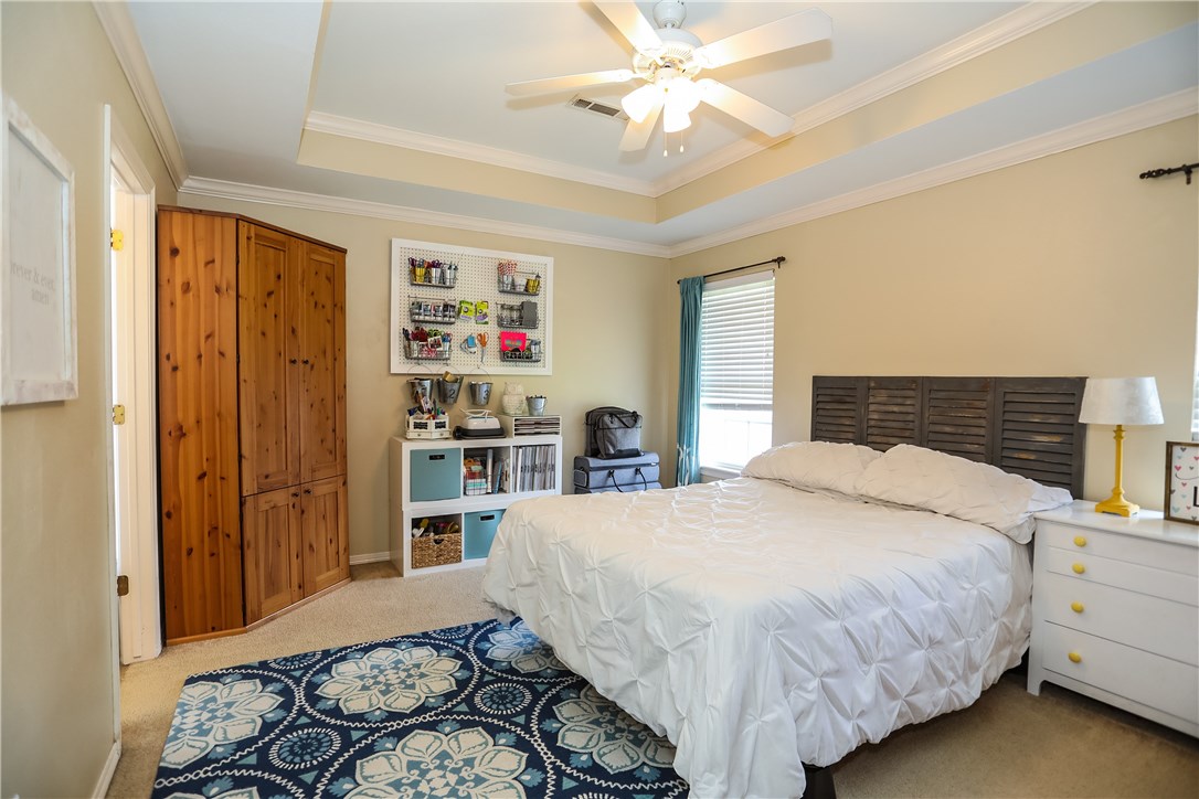 Standing Oaks - Residential
