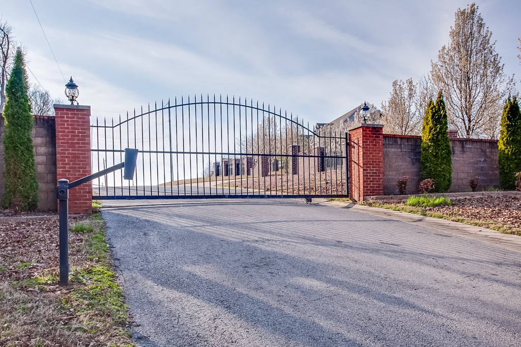 South Mountain Estates - Residential