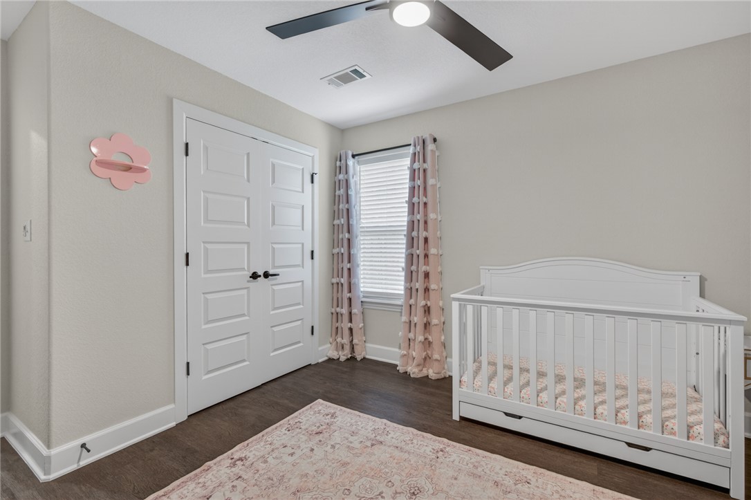 Shire Glen At Chaffee Crossing - Residential
