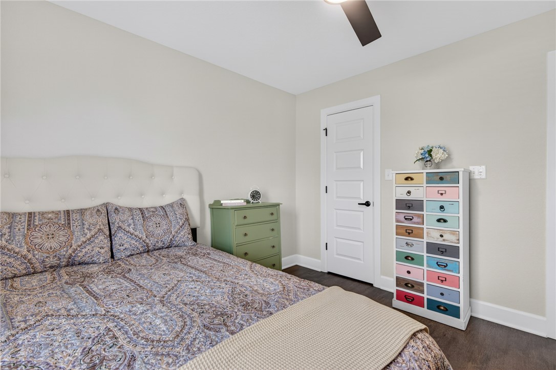 Shire Glen At Chaffee Crossing - Residential