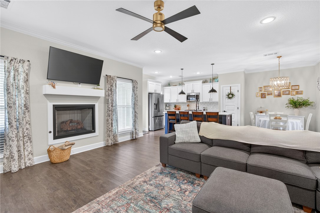 Shire Glen At Chaffee Crossing - Residential