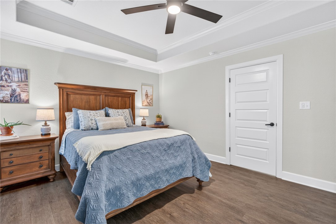 Shire Glen At Chaffee Crossing - Residential