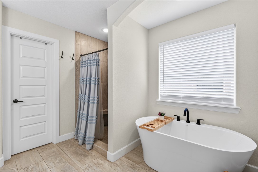 Shire Glen At Chaffee Crossing - Residential