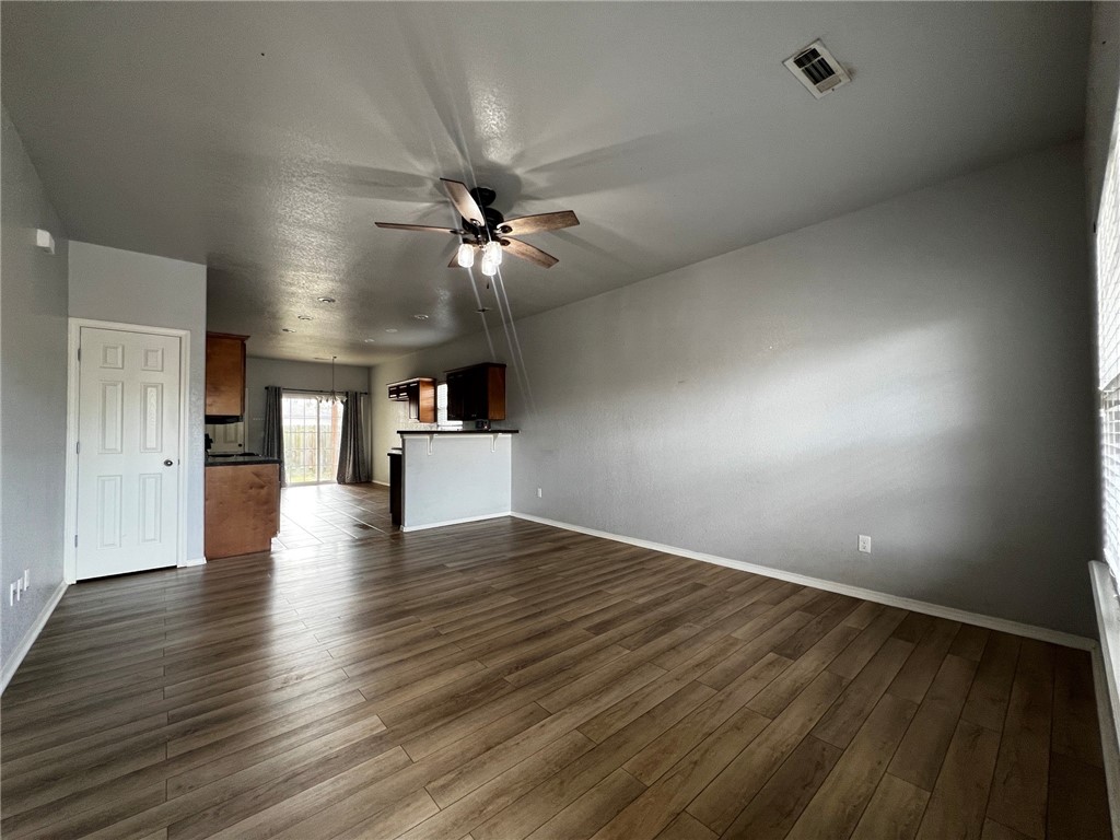 Walnut Crossing - Residential Lease