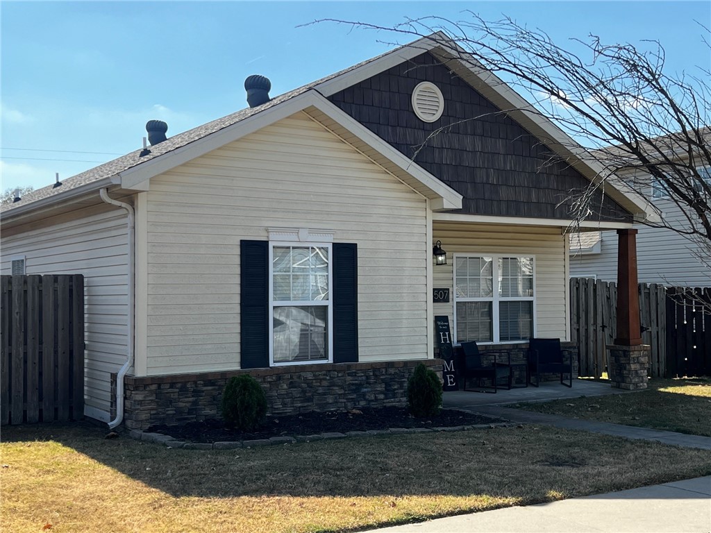 Walnut Crossing - Residential Lease