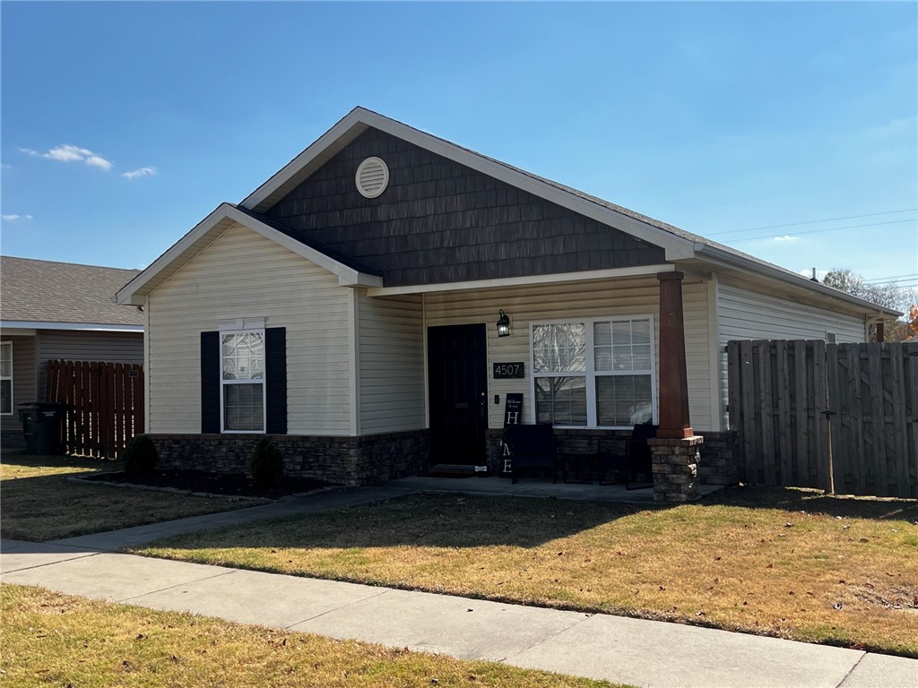 Walnut Crossing - Residential Lease
