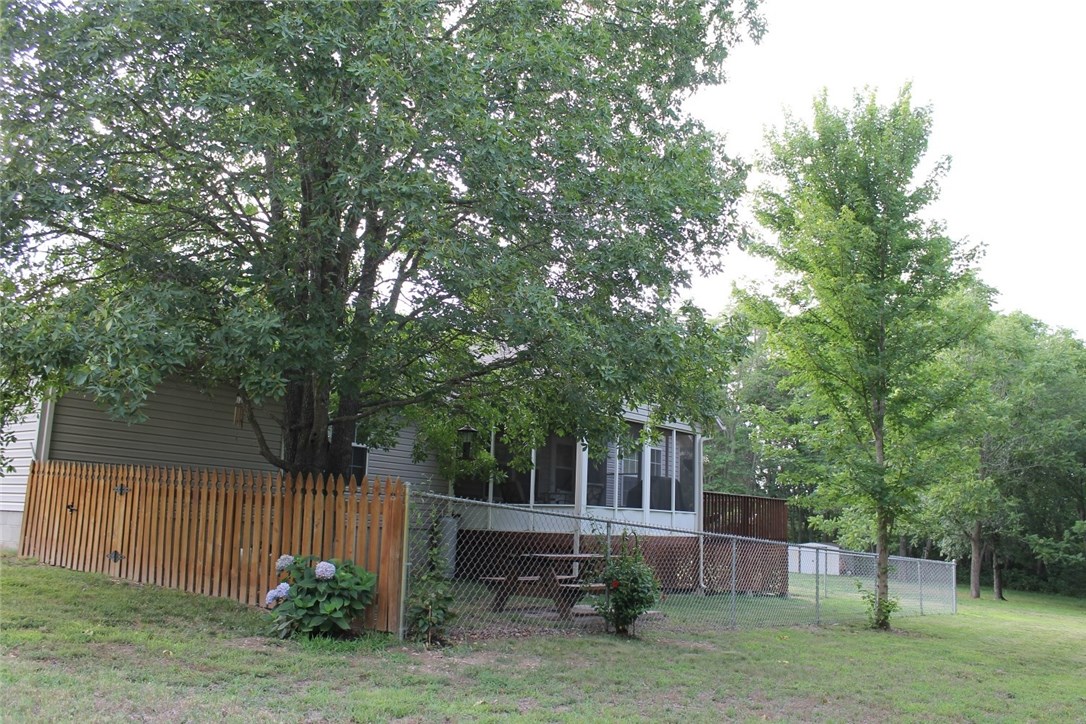 Surrey Subbvv - Residential Lease