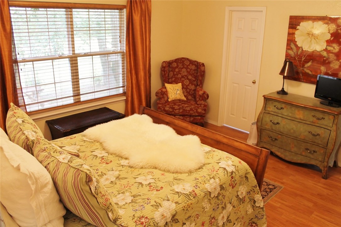 Surrey Subbvv - Residential Lease