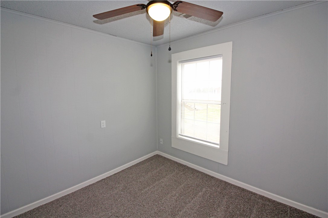 31-20-31-CENTERTON - Residential Lease