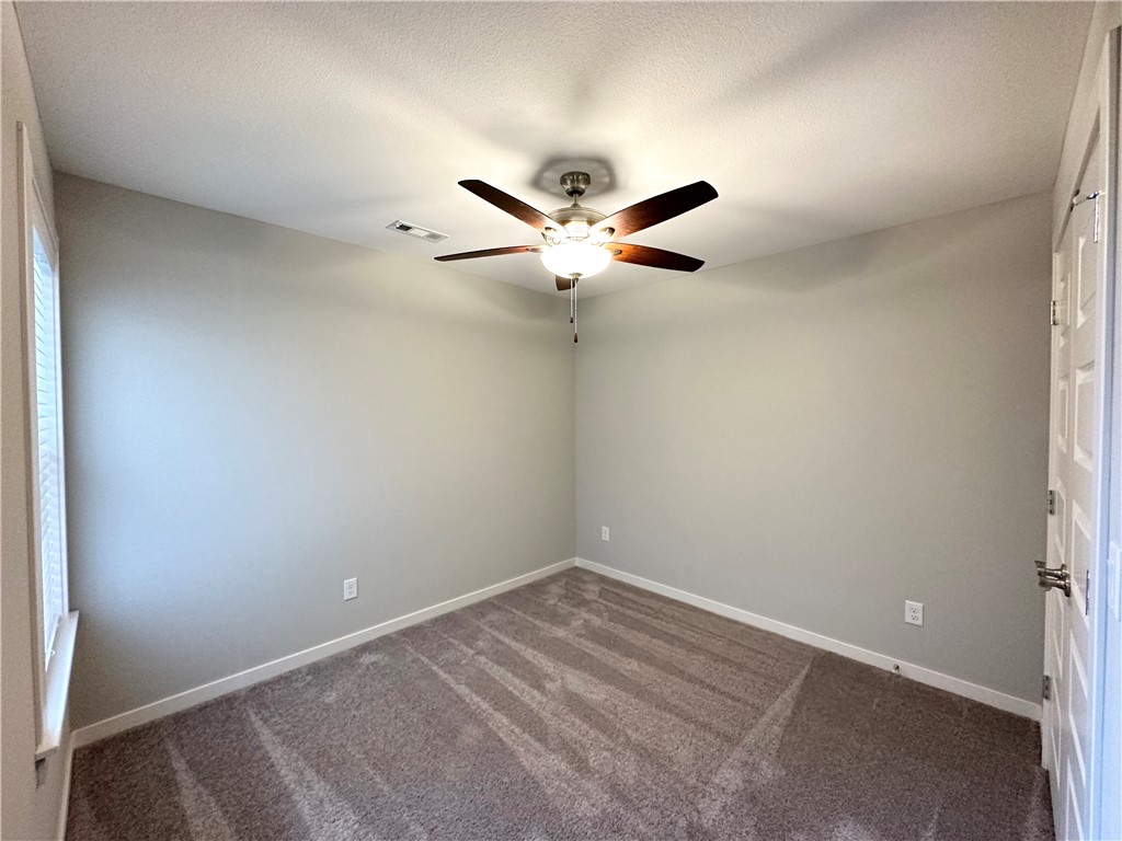 Wagon Wheel Crossing - Residential Lease