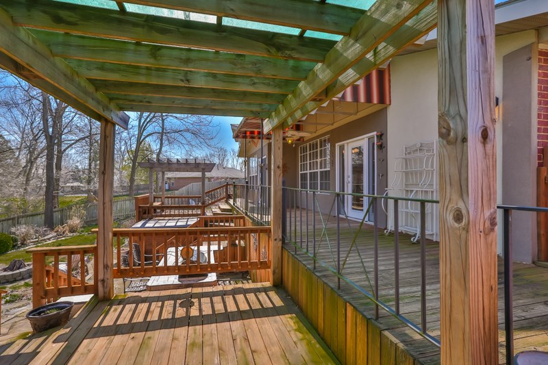 Oakwood Estates Rep Pt Village Estate - Residential