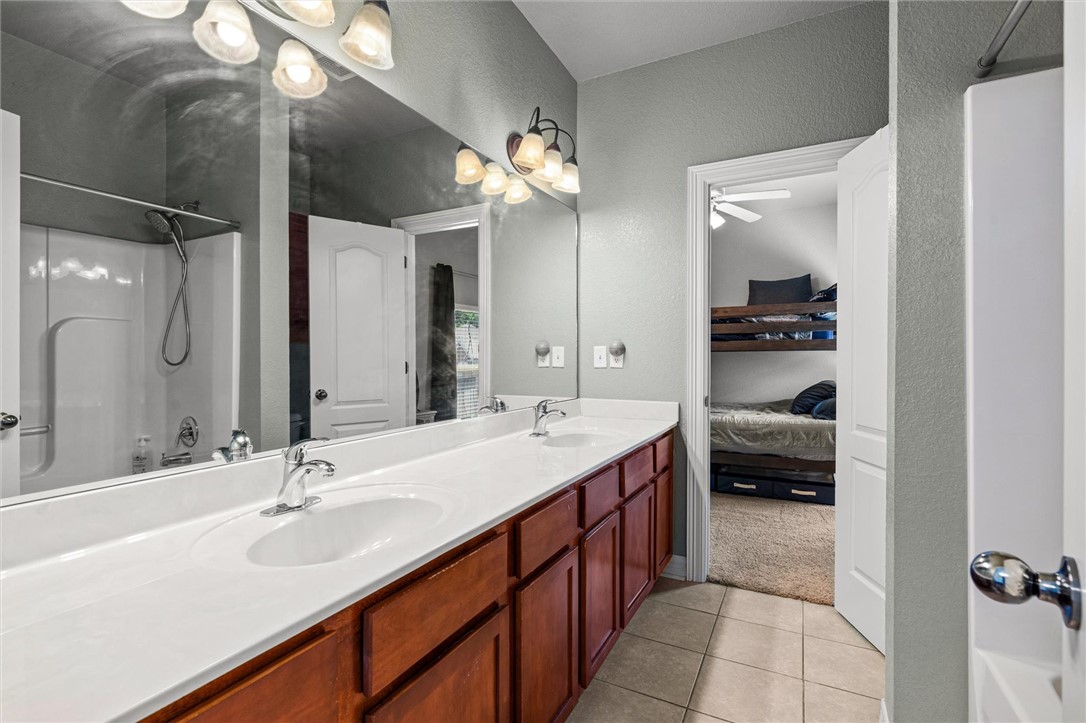 Lexington Sub Bethel Heights - Residential