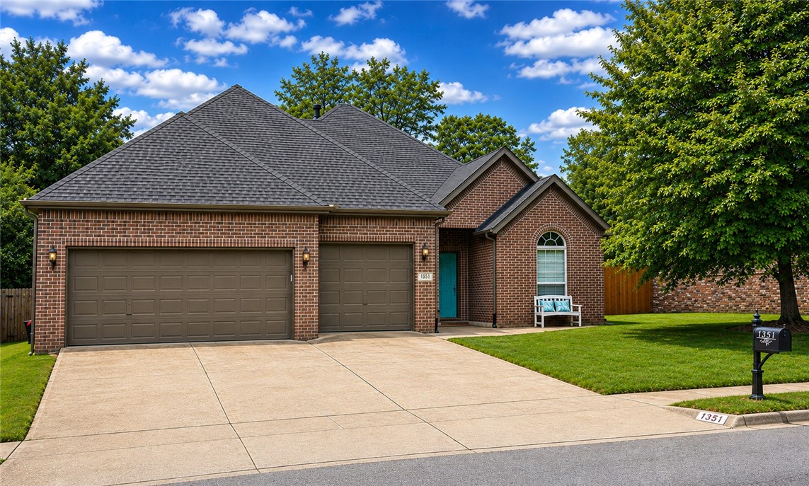 Lexington Sub Bethel Heights - Residential