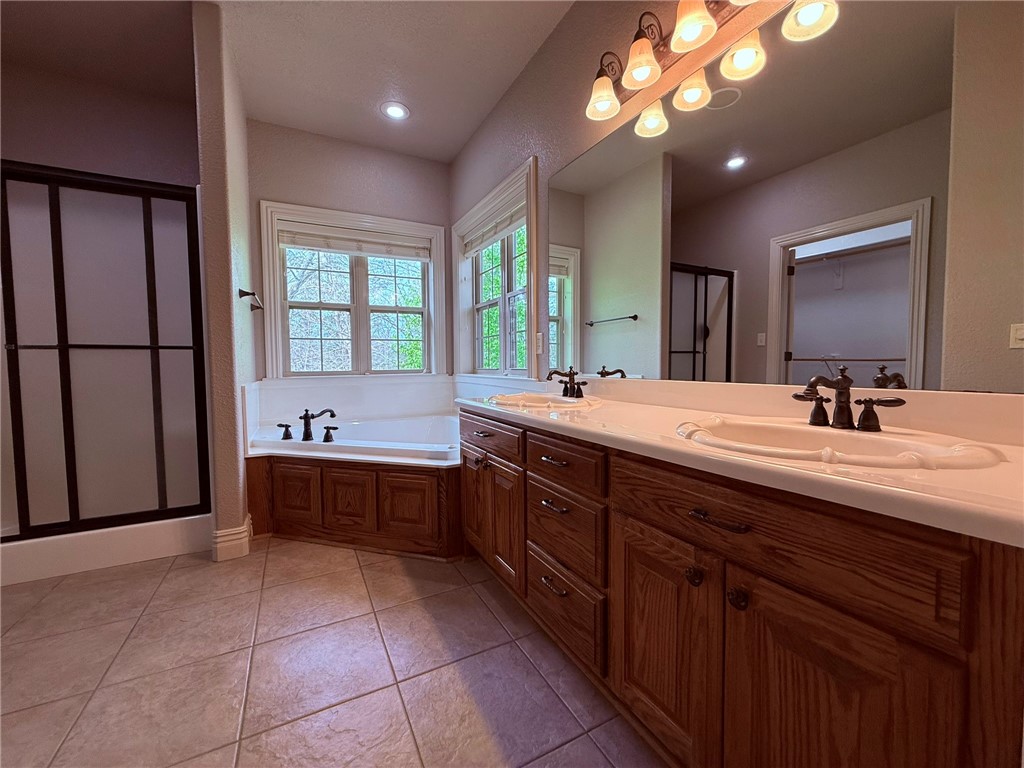 Gloucester Sub Bvv - Residential Lease